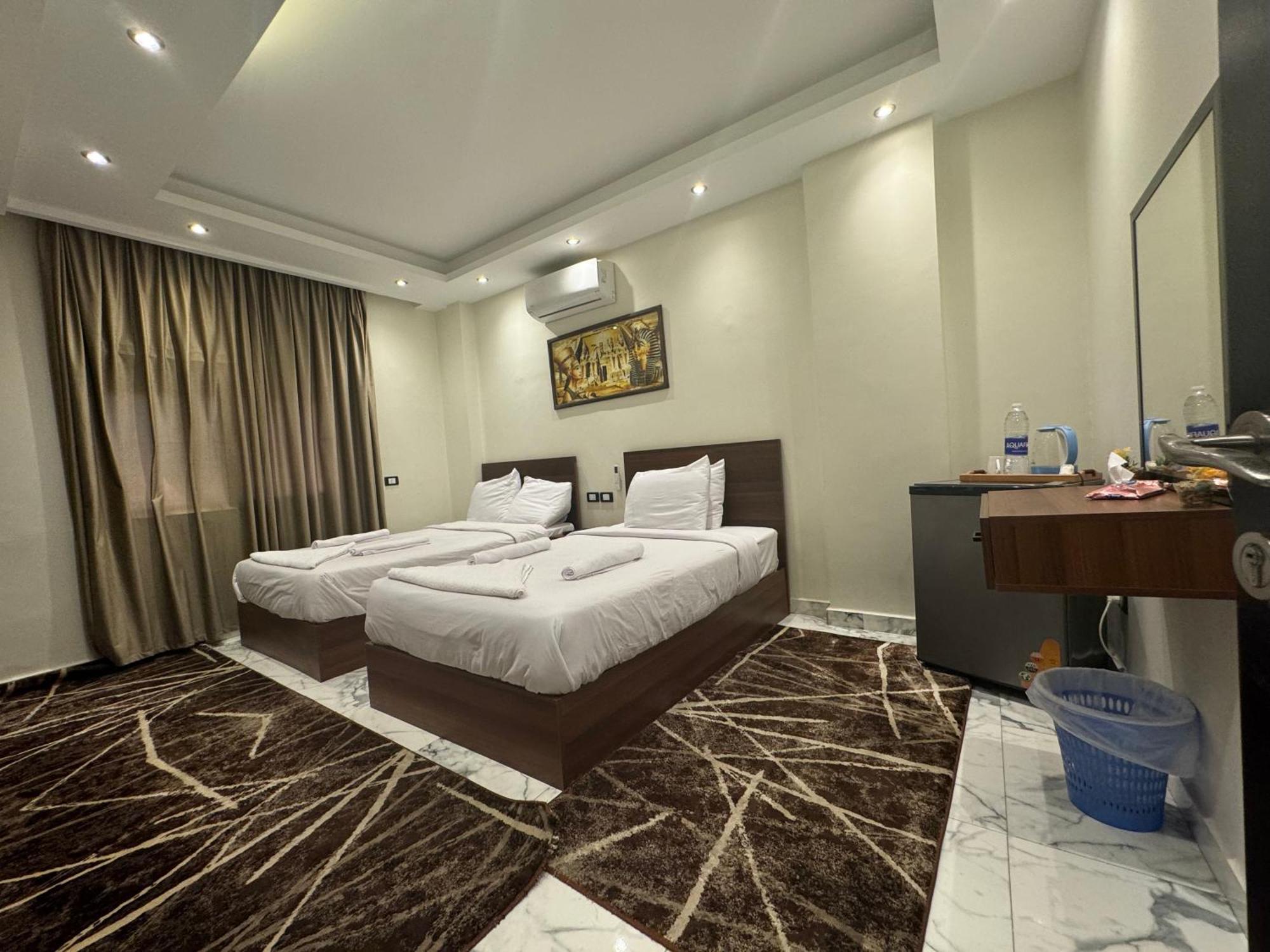 Unique Pyramids Boutique Inn Kafret el-Gabal Екстериор снимка