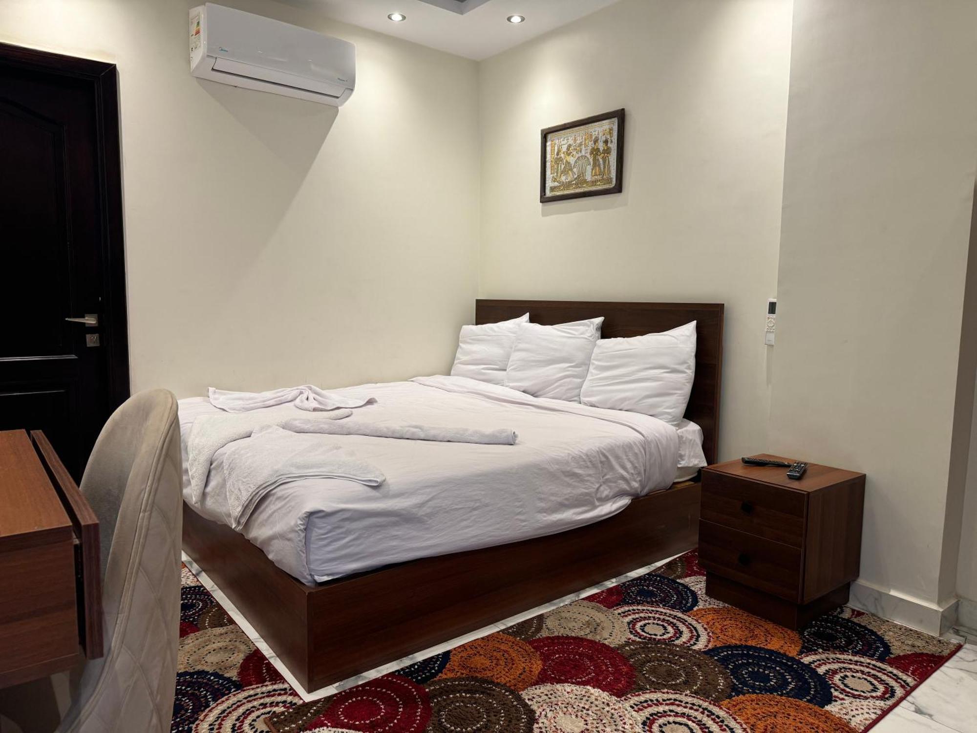 Unique Pyramids Boutique Inn Kafret el-Gabal Екстериор снимка